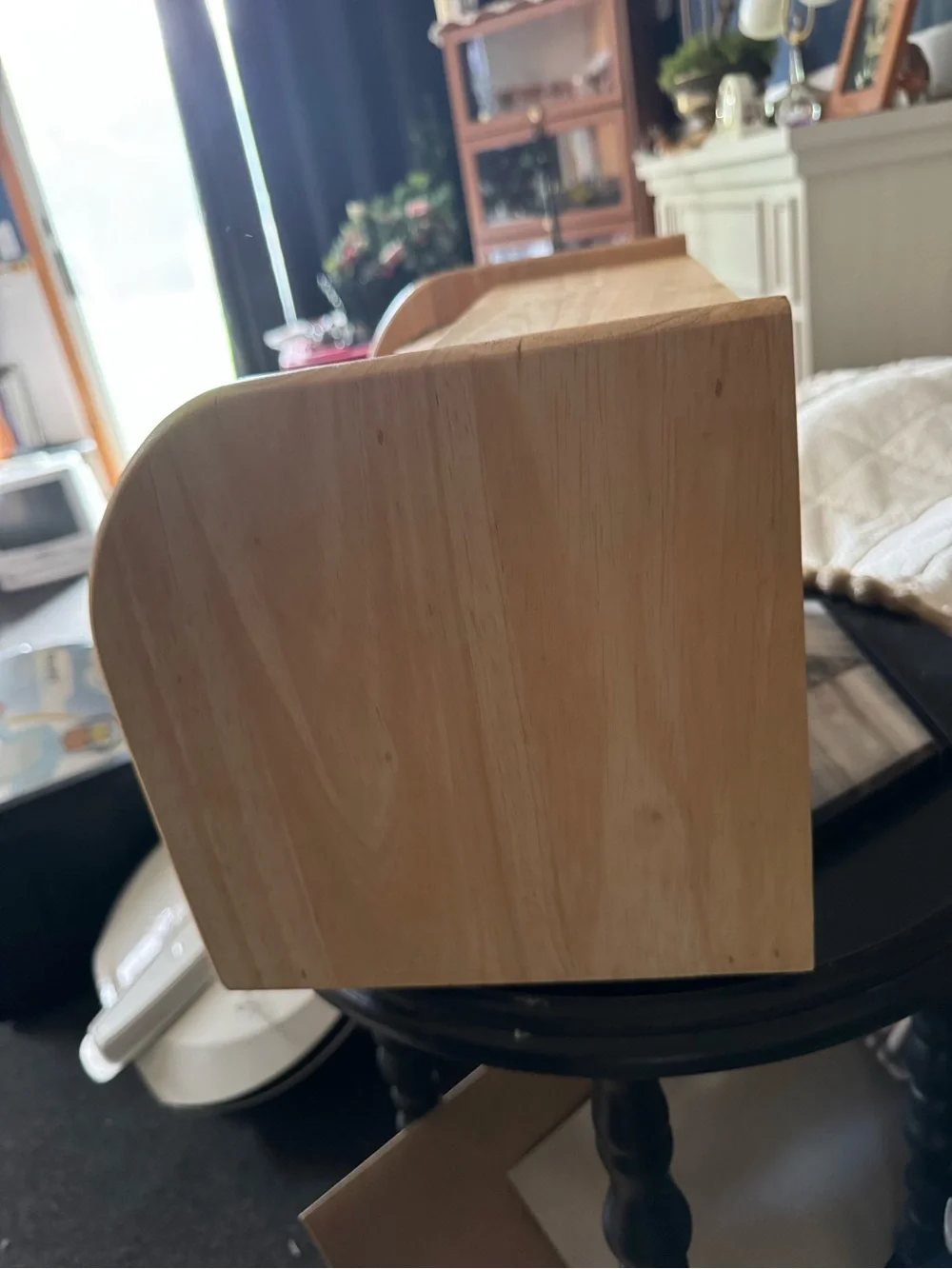 Kamenstein Vintage Wooden Roll-Top Bread Box in Light Natural Finish